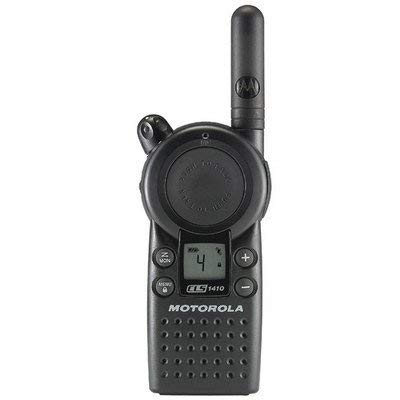 Motorola Two Way Radio 1 Channel 56 Uhf 121 Codes Clamshell