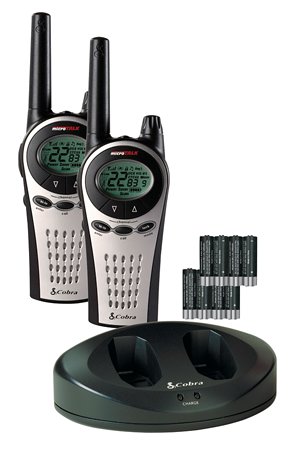 Cobra PR4700CWX 12-Mile 22-Channel Water-Resistant FRS/GMRS Two-Way Radio (Pair)